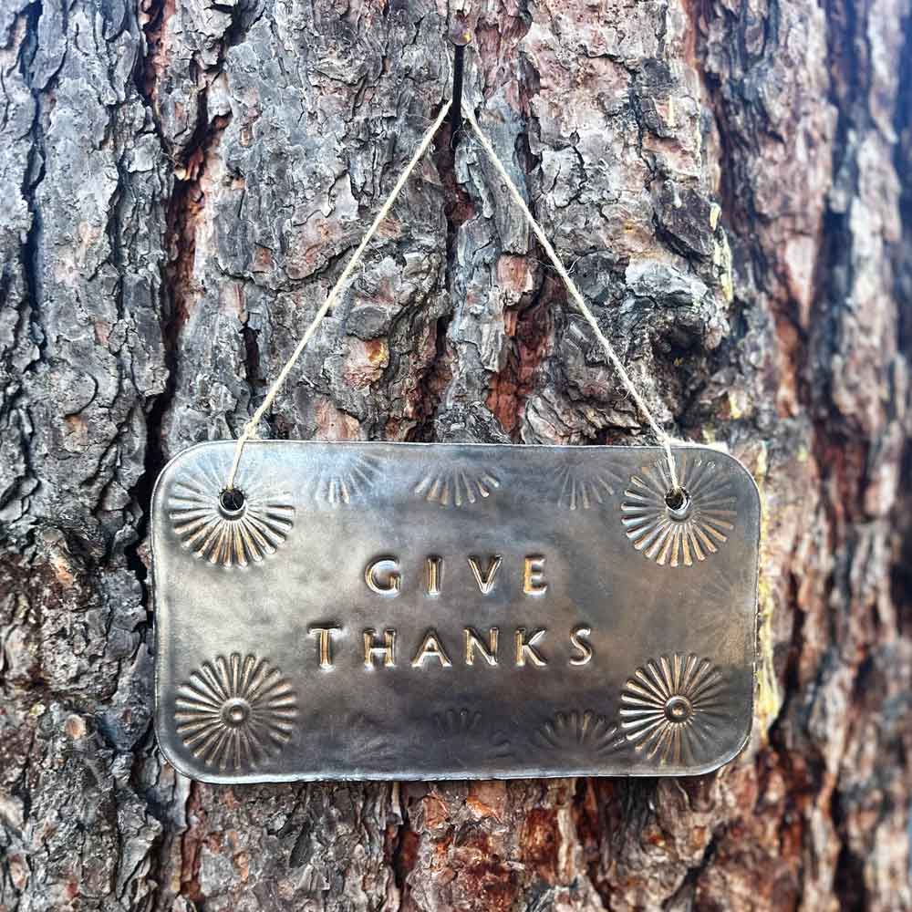 "give thanks" hanging ceramic sign in gold with stamped border